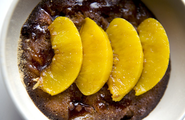 Torta alle pesche e amaretto